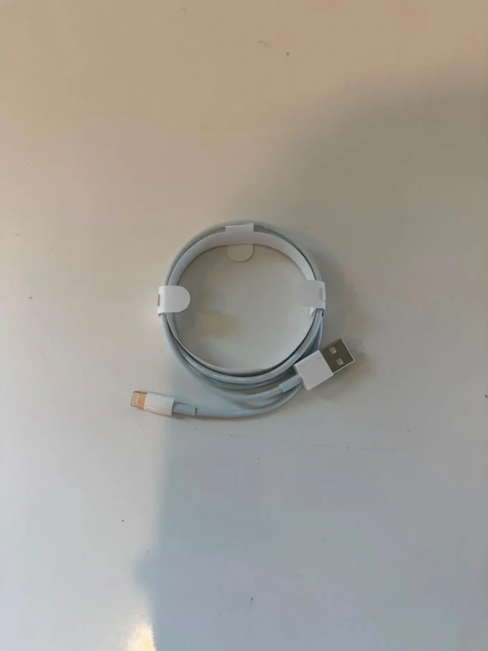 White USB to Lightning Charging Cable for iPhone iPad